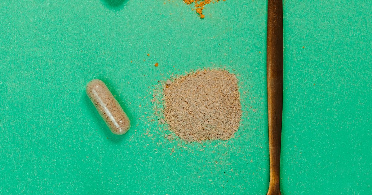 Ashwagandha gyökér és shilajit gyanta – az ájurvédikus kiegészítők típusainak és formáinak összehasonlítása